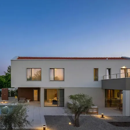 Beautiful In Snasici With Sauna Nyaraló